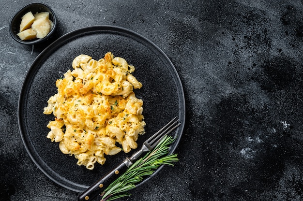 Macarrão Assado com Macarrão e Queijo Prato Americano com Molho de Queijo Cheddar