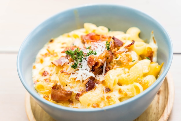 macarrão com queijo e bacon