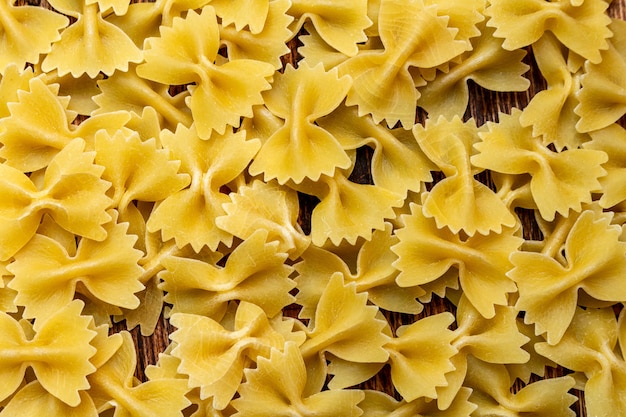 macarrão farfalle italiano tradicional