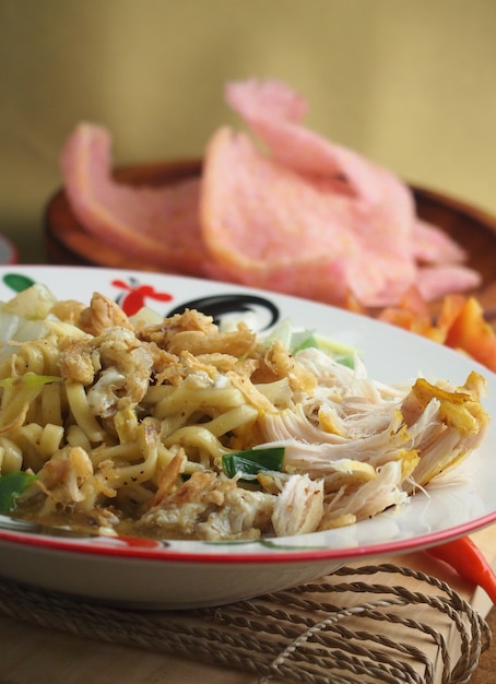 Macarrão javanês comida tradicional da Indonésia