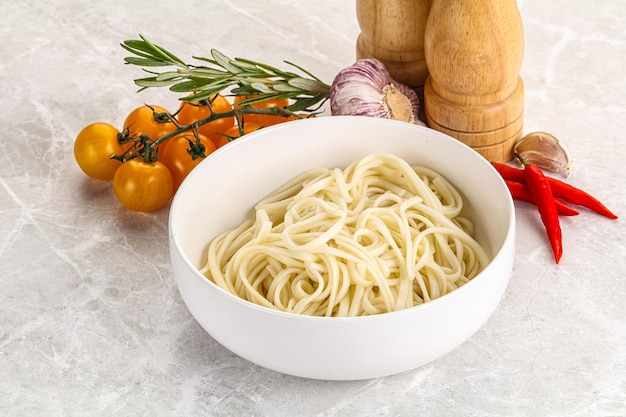 Macarrão Udon da culinária asiática Traditiona