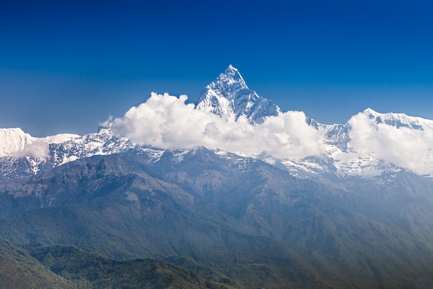 Machhapuchhre y montañas de Annapurna