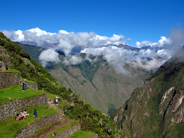 Machu Picchu es la capital del Imperio Inca en las montañas de los Andes, Perú, América del Sur