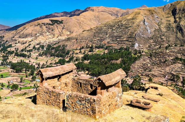 Machu pitumarca antiguo pueblo inca en perú