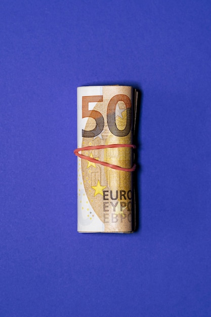 Maço de notas de 50 euros. Salvando o conceito de dinheiro