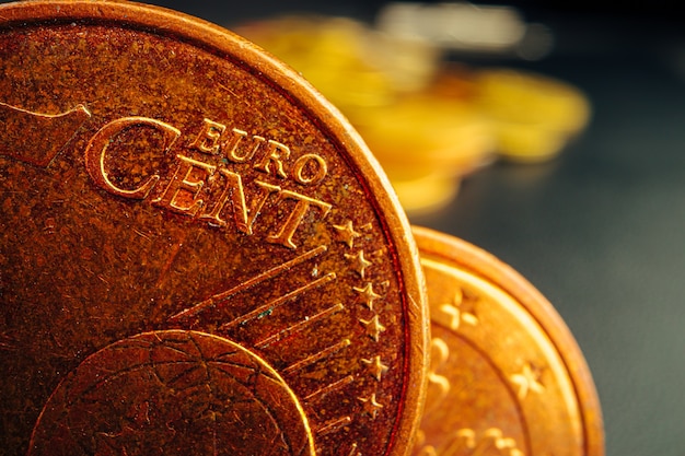 Macro de oro moneda de céntimo de euro cerrar