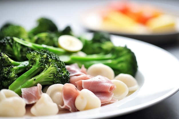 Foto macro shot de orecchiette y brócoli rabe dish