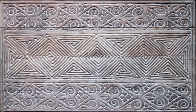 Madeira Artesanal Artística Tradicional