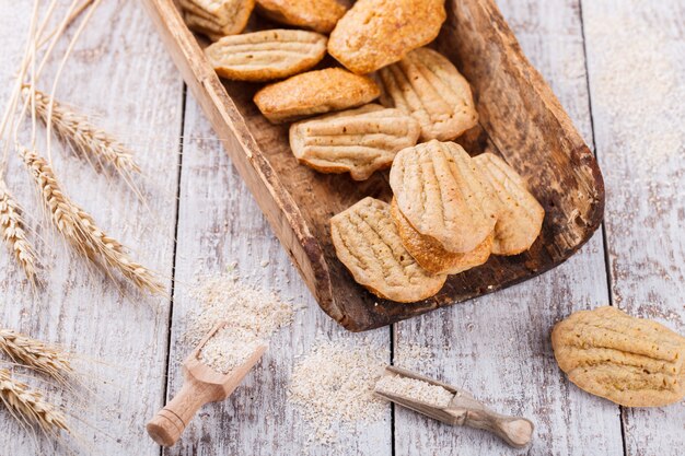 Madeleine-Kuchen mit Haferkleie