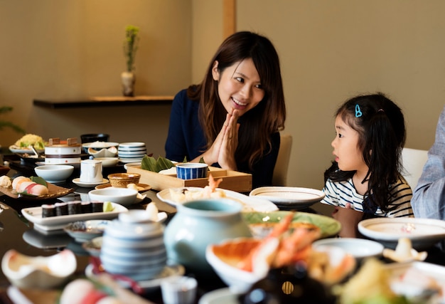 Madre japonesa con su hija