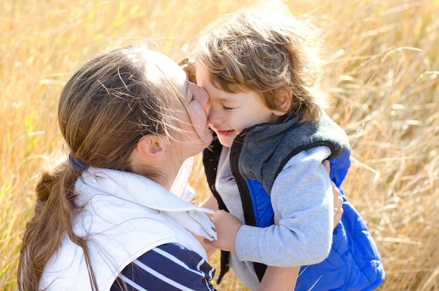 Madre y su hijo