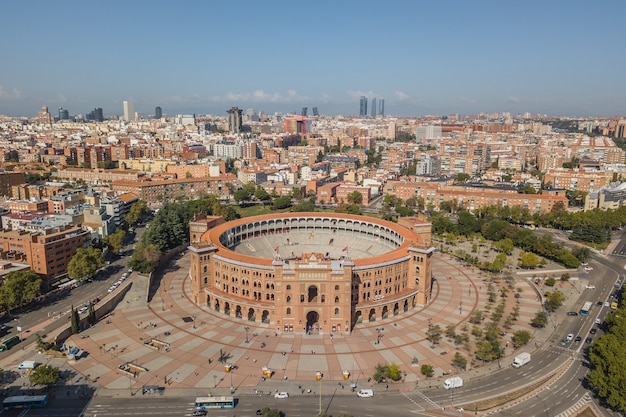 MADRID, SPANIEN, OKTOBER 2018 - Luftaufnahme der Plaza de Toros in Madrid