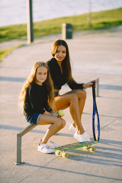 Mãe e filha passam um tempo juntas