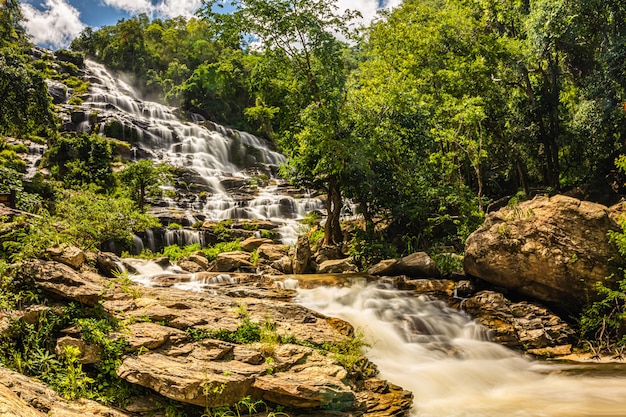 Mae ya cachoeiras, chiangmai, tailândia