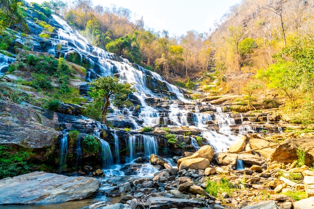 Mae Ya Waterfall en Chiang Mai, Tailandia