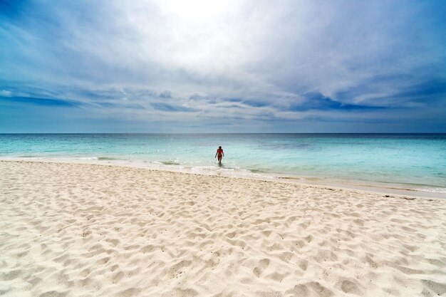 Mädchen am Strand