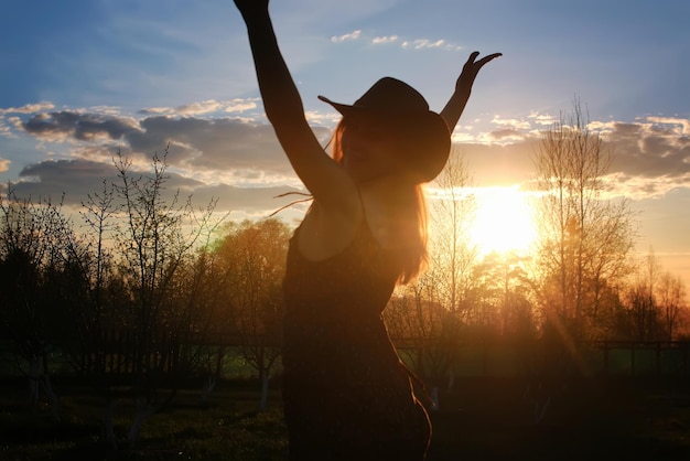 Mädchen Silhouette Cowboy