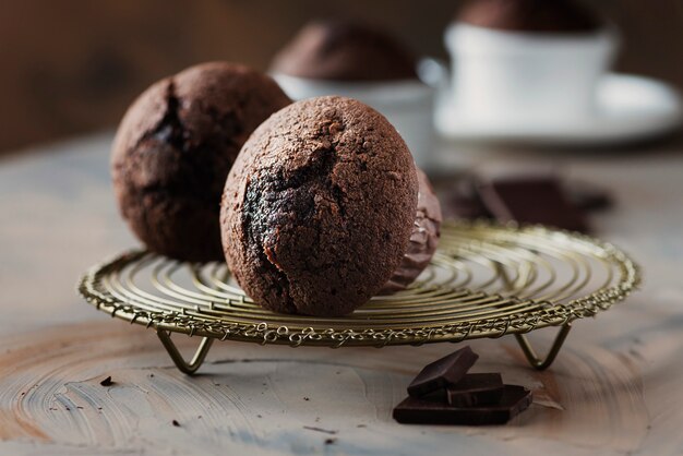 Magdalenas dulces con chocolate