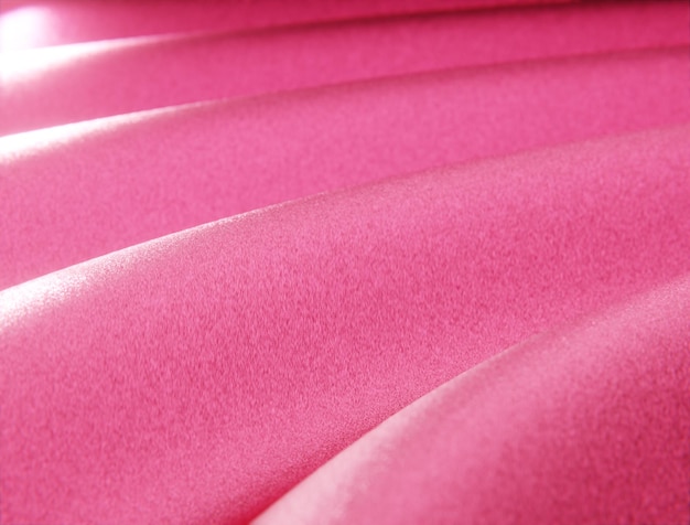 Magenta Satin-Hintergrundtextur mit Wellen