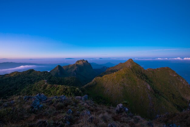 Magische Landschaft der hohen Winkelsicht