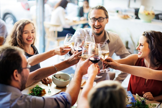 Mahlzeit-Nahrungsmittelparty feiern Café-Restaurant-Ereignis-Konzept