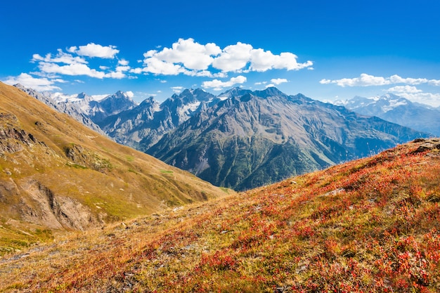 Maiores montanhas do cáucaso