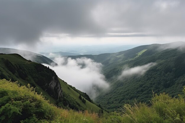 Majestuoso paisaje de montaña con niebla y nubes creadas con ai generativo