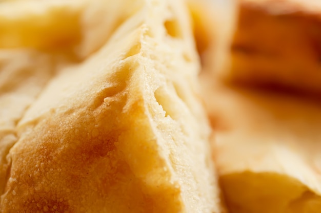 Makrobild des traditionellen georgischen frischen Brotes