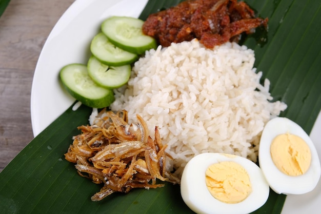 Foto malaysia indonesien nahrung aus nasi lemak