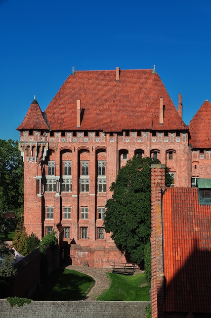 Malbork é o castelo dos cruzados na Polônia