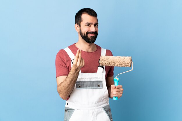 Maler Mann auf Pastellwand