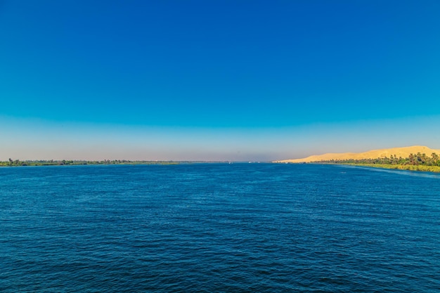 malerische Landschaft des Nils