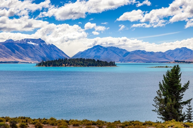 Malerischer Blick auf den farbenfrohen Lake Tekapo