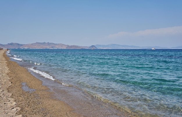 Malerischer Sandstrand auf der Insel Kos