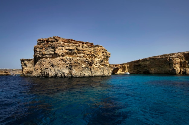 Malta, Insel Gozo, Blick auf die südliche Felsküste der Insel