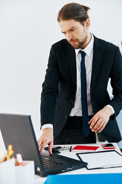 Manager offizielle Dokumente Arbeit Büro-Technologien Hochwertiges Foto