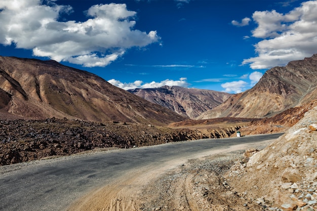 Manali-Leh-Straße im Himalaya