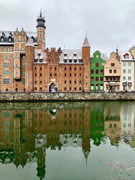 Foto mañana de invierno en gdansk