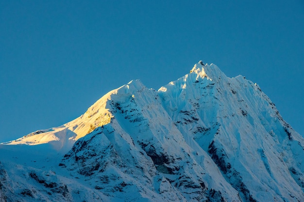 Manaslu Circuit Trekking im Himalaya in Nepal