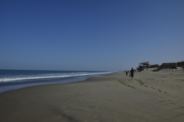 Foto máncora es una ciudad turística en la región piura es conocida por su playa de arena máncora perú