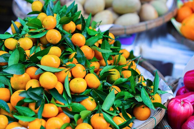 Mandarin Fruit auf dem Straßenmarkt in der Altstadt von Hoi An, Vietnam