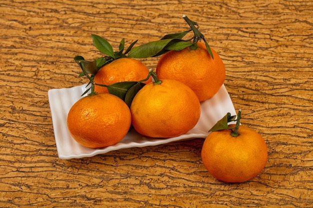 Mandarina madura doce