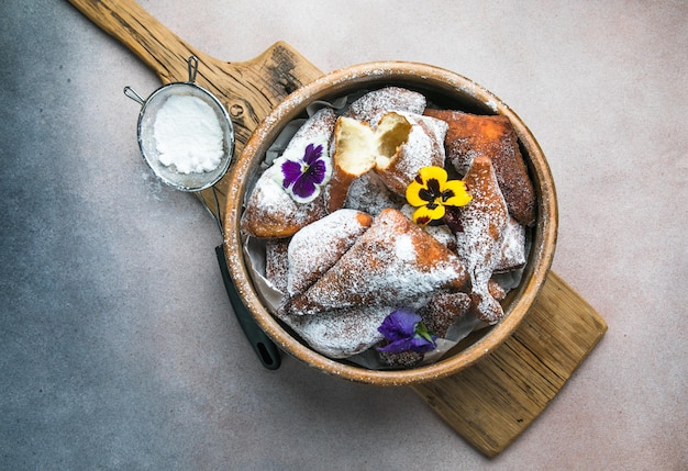 Mandazi é uma comida de rua da África Oriental ligeiramente doce