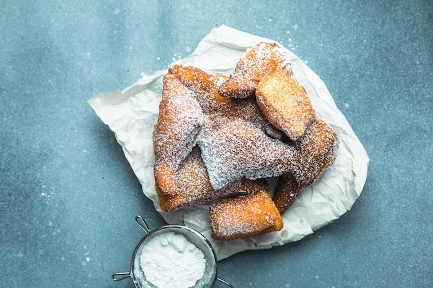 Mandazi es una comida callejera ligeramente dulce de África Oriental