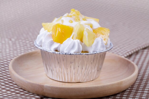 Mango-Cupcake mit Kokosmilch