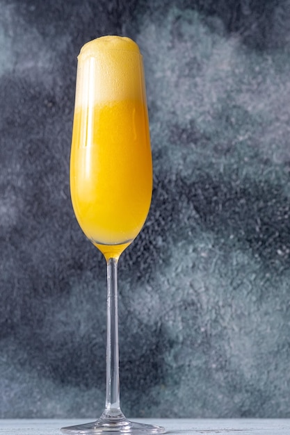 Mango-Mimosen-Cocktail