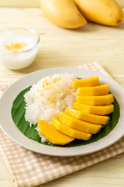 Mango mit Klebreis