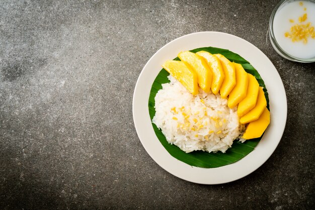 Mango mit Klebreis