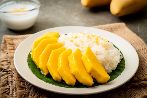 Mango mit Klebreis