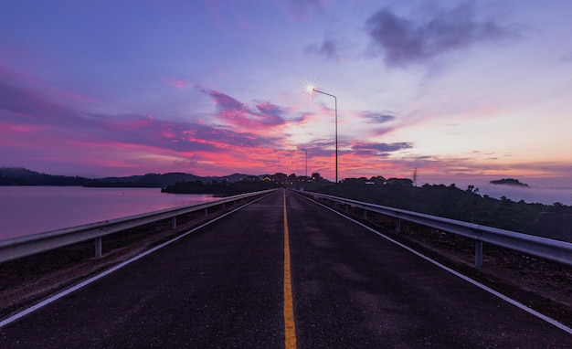 Manhã, luz, noite, luz, em, Ratchaprapha, represa, surat thani, província, tailandia